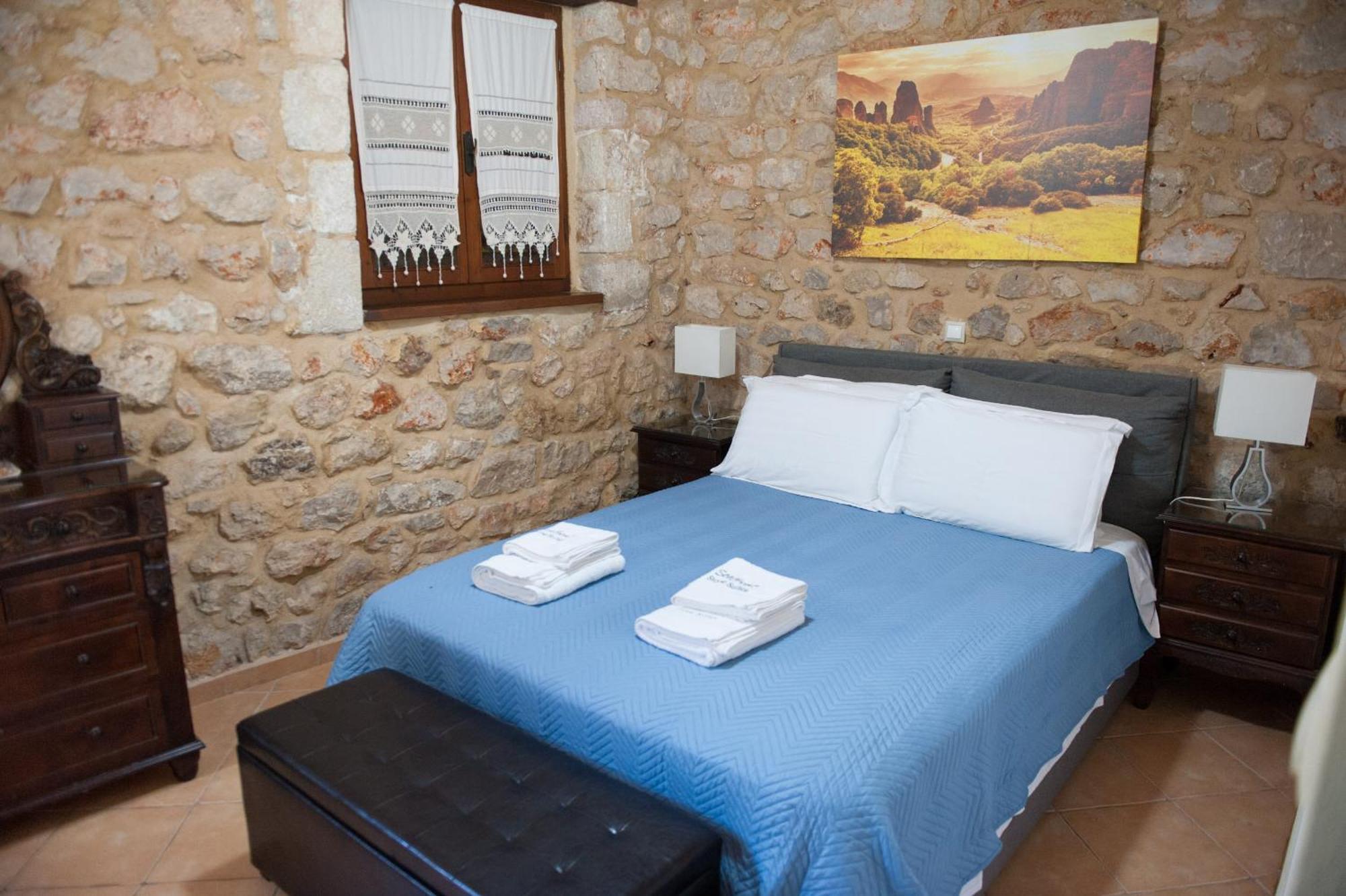 Seafront Stone Suites Vonitsa Esterno foto