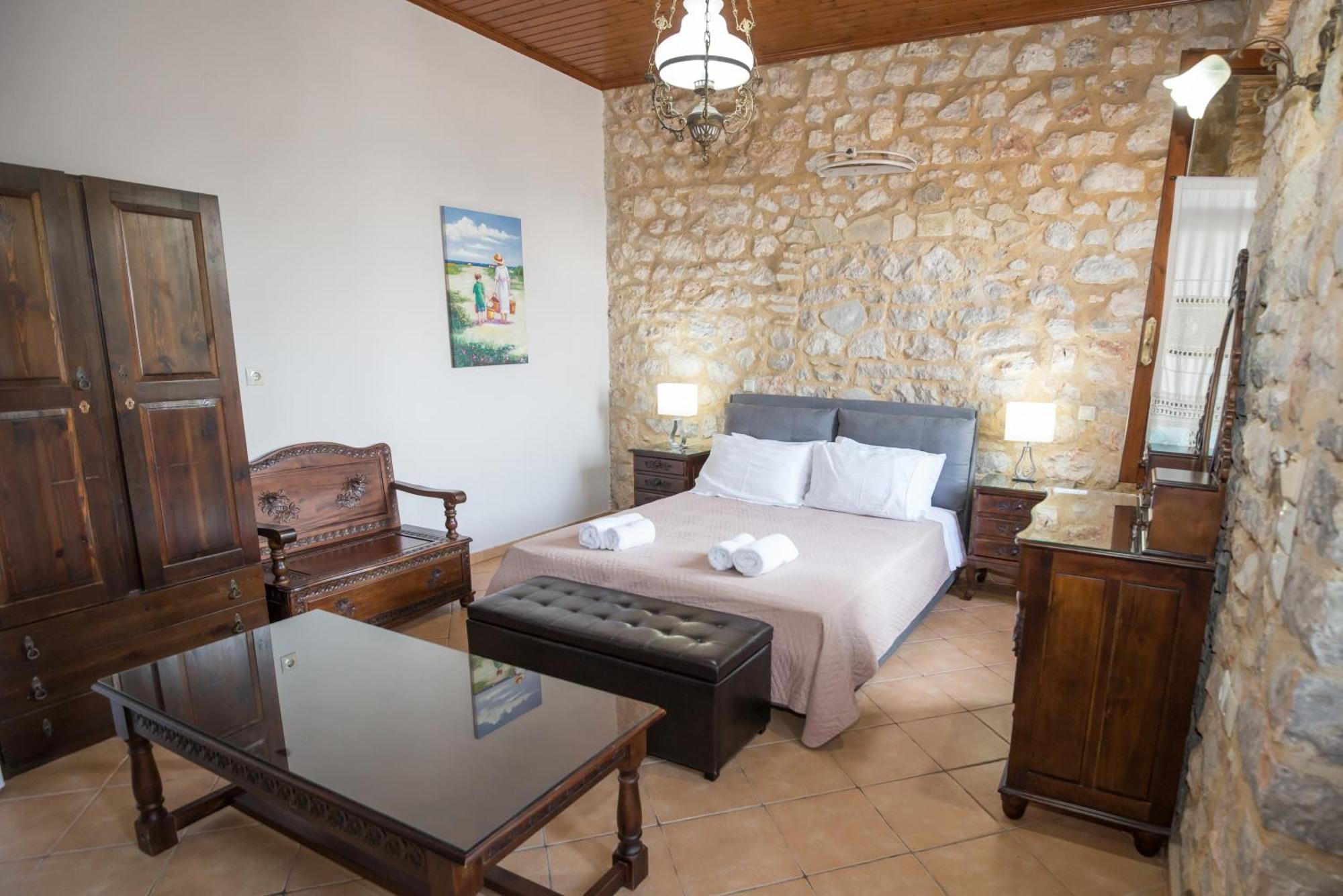 Seafront Stone Suites Vonitsa Esterno foto