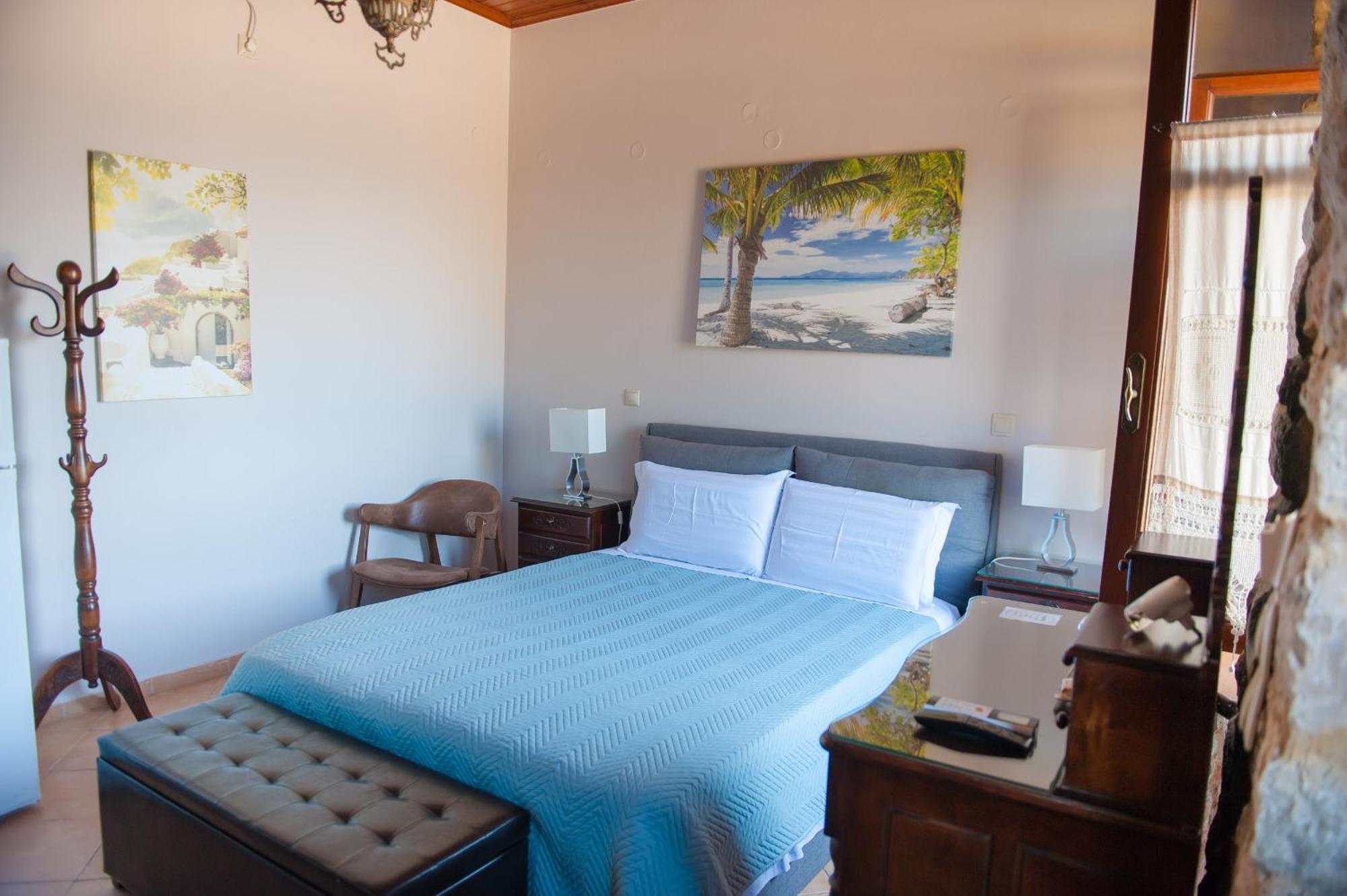 Seafront Stone Suites Vonitsa Esterno foto